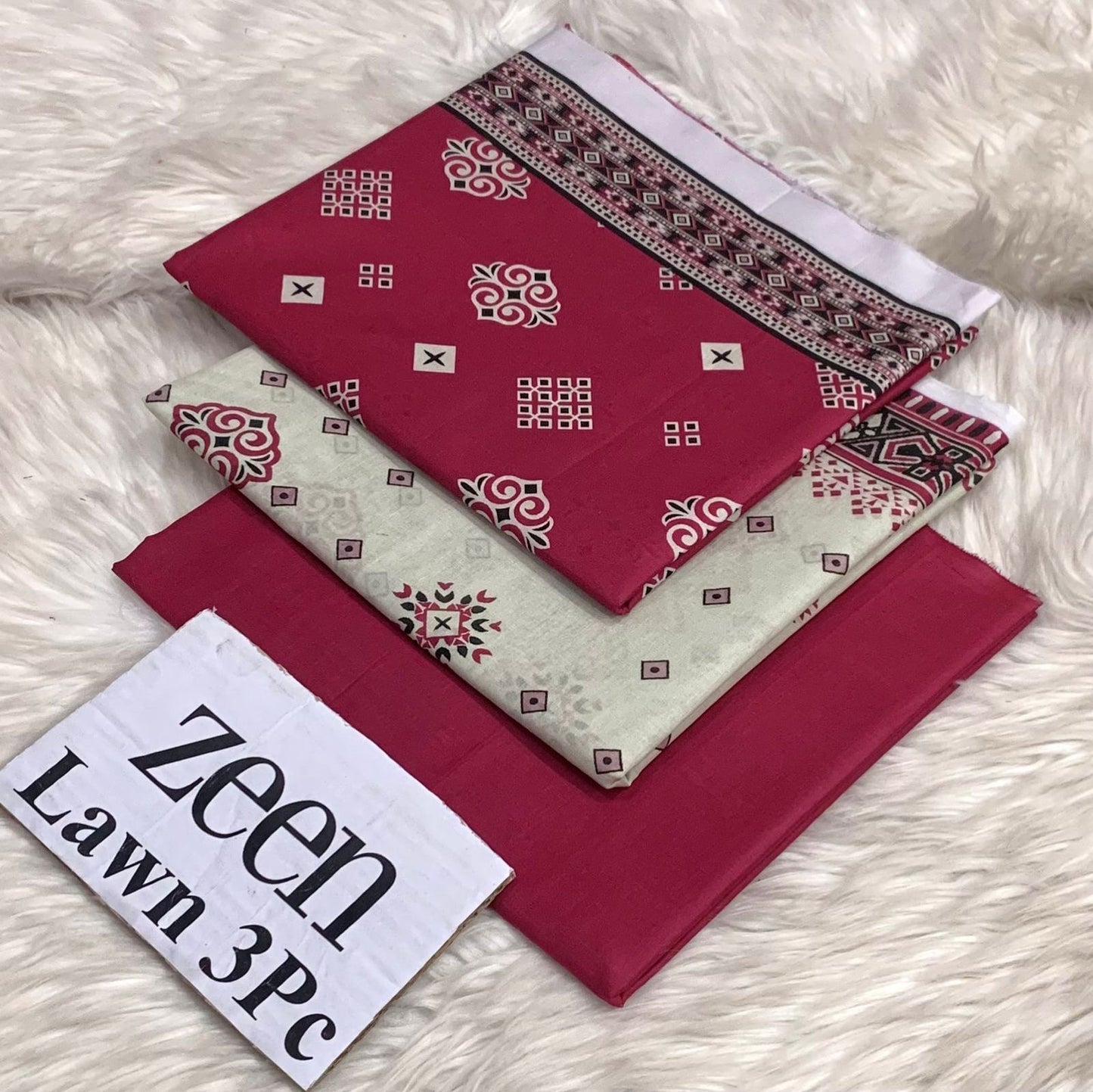 Zeen unstitched lawn 3 pc
