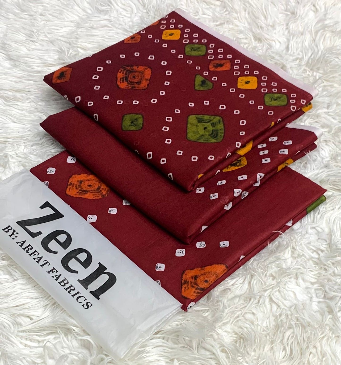 Zeen unstitched lawn 3 pc