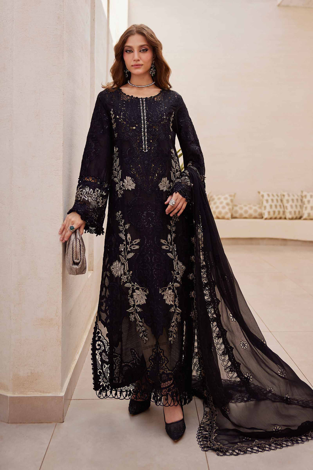 Summer Bloom β Embroidered Lawn