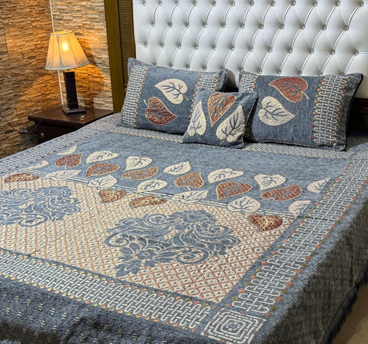 4 pc velvet jacquard bedsheet