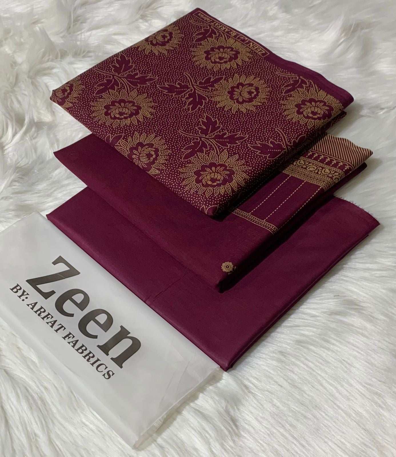 Zeen  unstitched lawn 3 pc