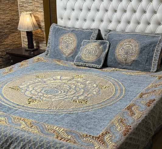4 pc velvet jacquard bedsheet