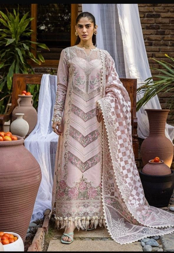 Summer Bloom – Embroidered Lawn