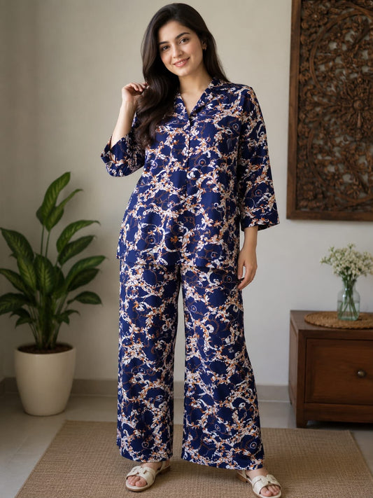Premium  Women’s track suit standard size