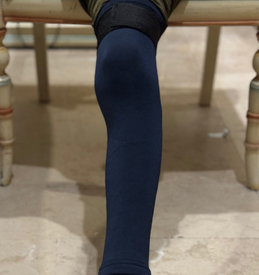 Winter blue color knee warmer
