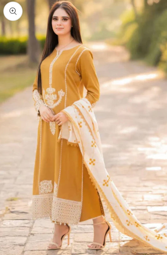 WM LIBAS
LIBAAS WINTER UNSTITCHED EMBROIDERED DHANAK 3PC WITH DHANAK EMBROIDERED SHAWL