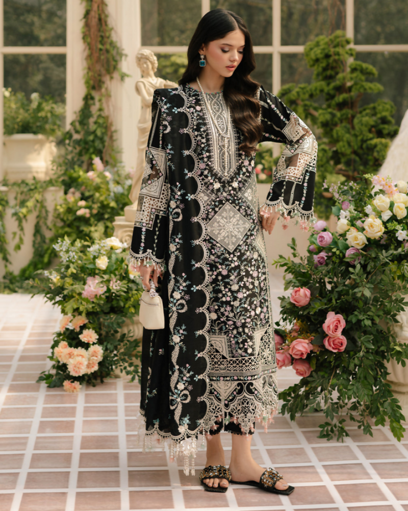 Bin illayas lawn embriodered 3 PC