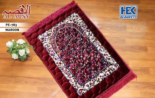 Prayer mat winter collection