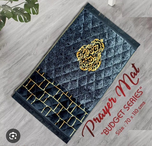 Prayer mat winter collection